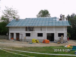 6.	Instalacje wewnętrzne , przyłącza wodociągowe , energetyczne w budynku Klubu